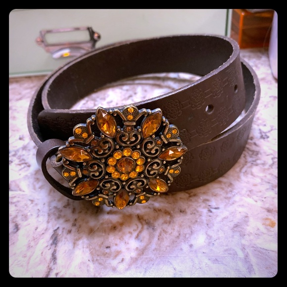 Accessories - Embossed / jeweled belt